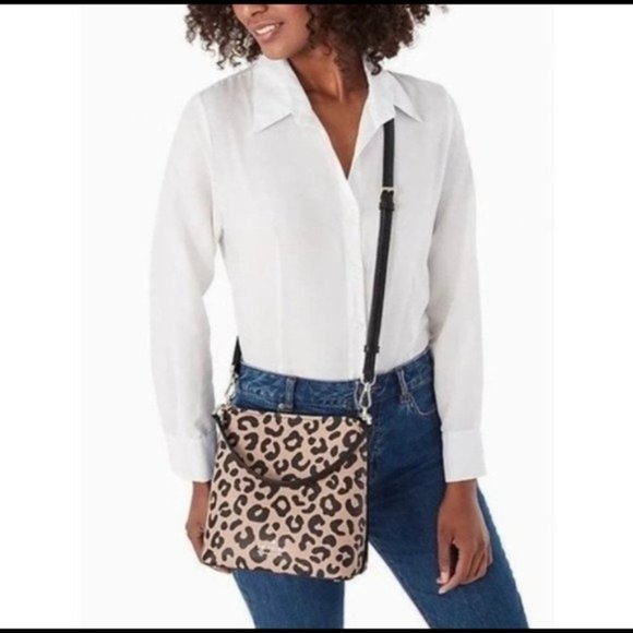 Kate Spade Darcy Graphic Leopard Small Bucket Bag Crossbody - Picture 9 of 10
